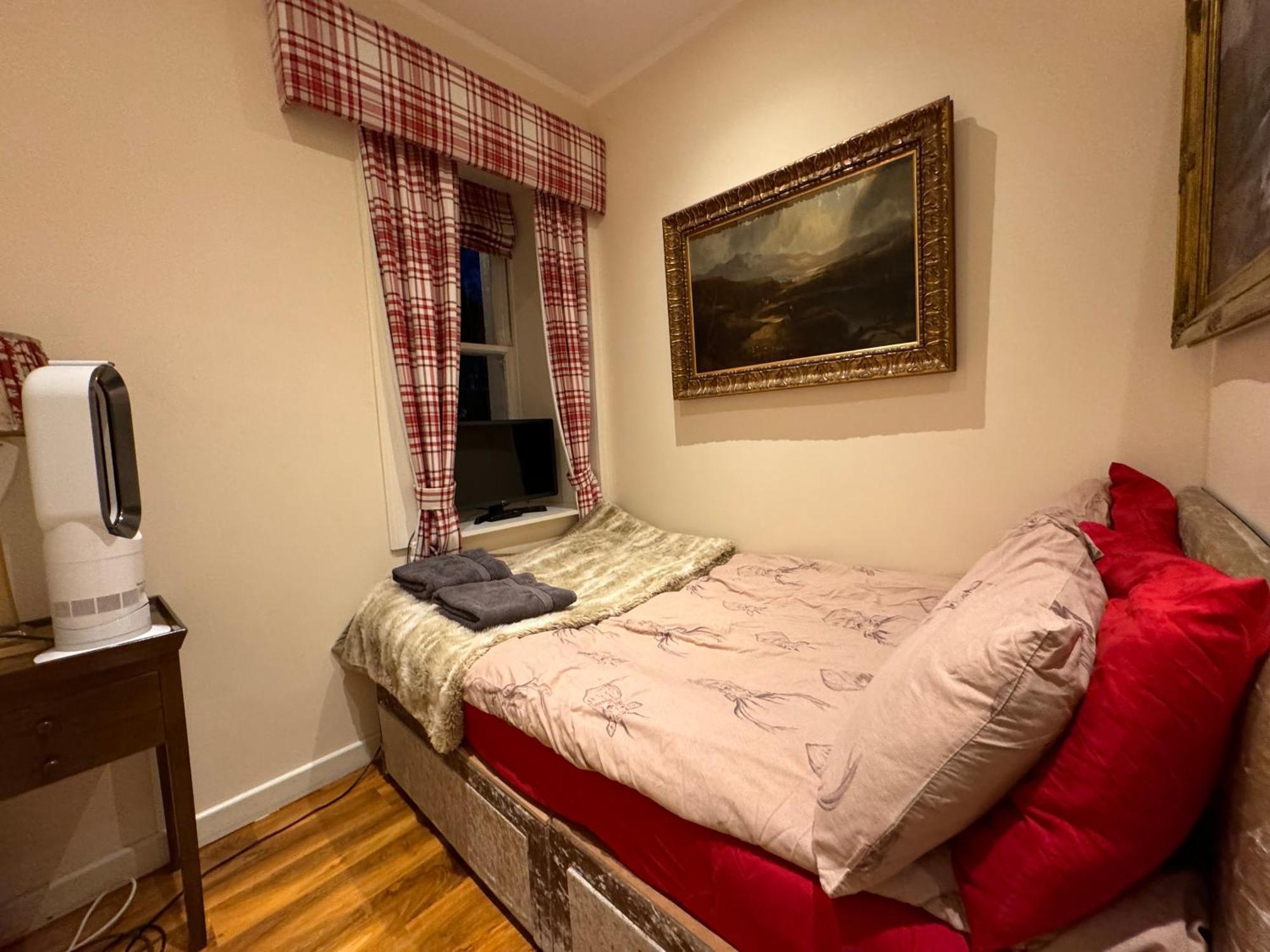 The West Highland Way Hotel Accommodation - Glasgow — Photos 1